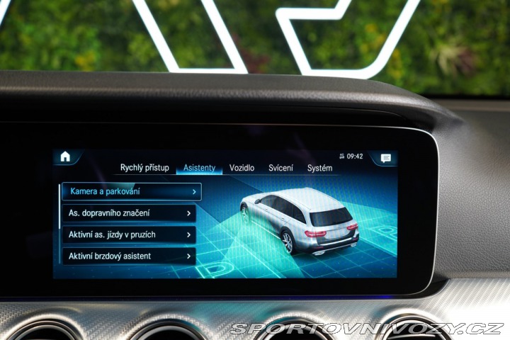 Mercedes-Benz E 400d*4M*ALL-TERRAIN*TAŽNÉ 2022