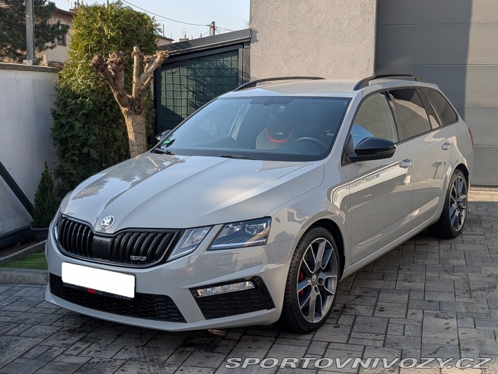 Škoda Octavia RS RS230 CHHA manuál 2018