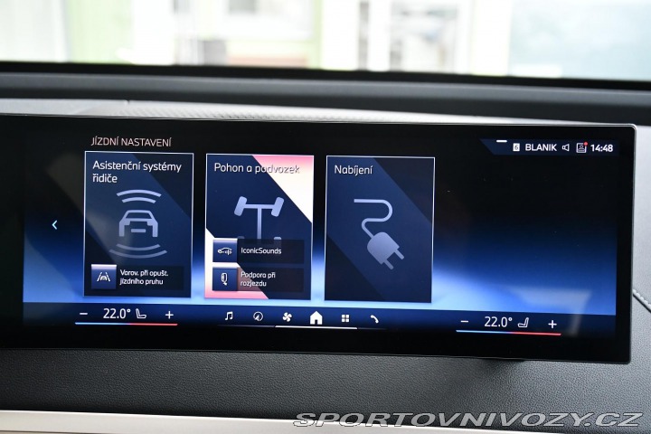 BMW iX xDrive40 K360° REZERVACE 2023