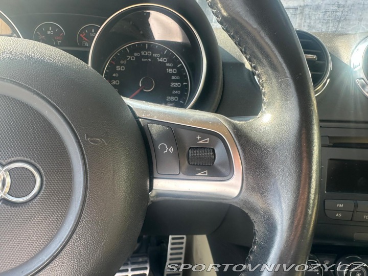 Audi TT 2.0TSi,147KW,VYHŘ.SED.,TE 2012