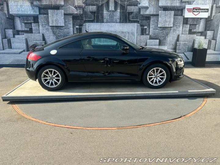 Audi TT 2.0TSi,147KW,VYHŘ.SED.,TE 2012