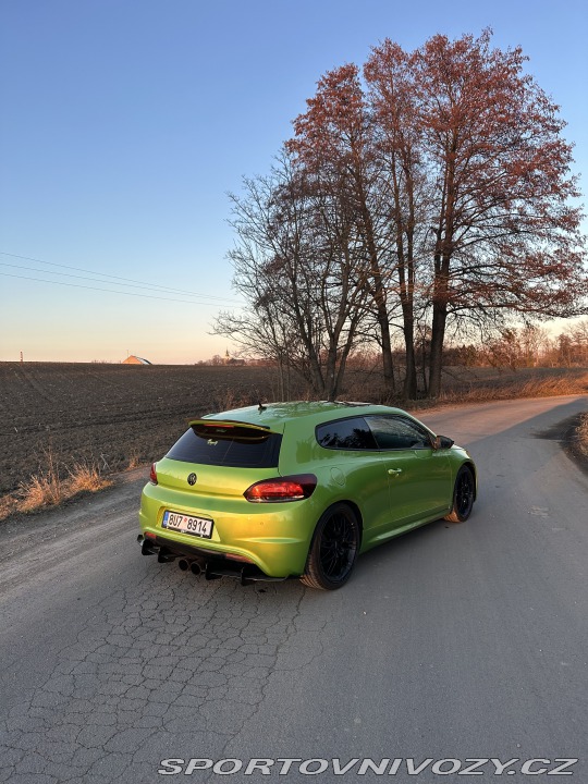 Volkswagen Scirocco  2011