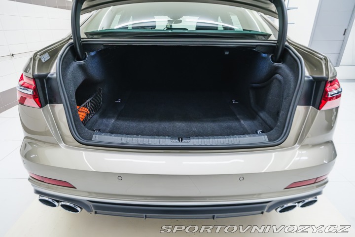 Audi S6 3.0TDI 257kW, B&O, HUD, A 2020