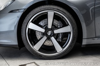 Porsche 911 Carrera Chrono PDLS+ Bose 2025