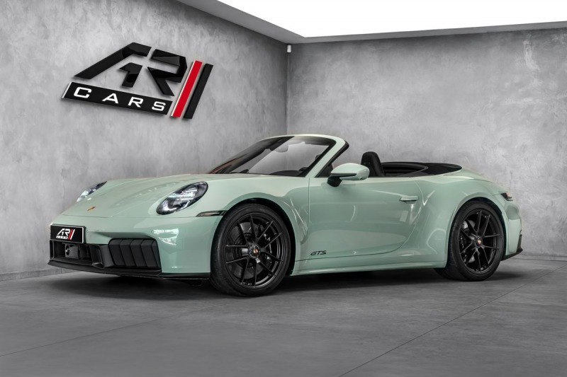 Porsche 911 Carrera GTS Cabrio Sport