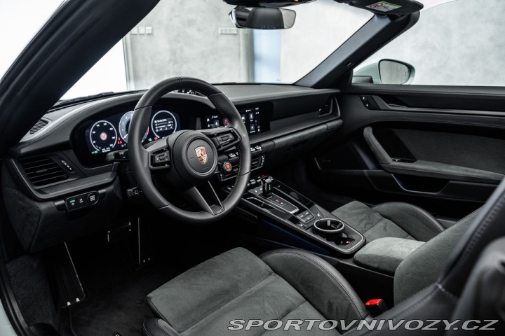 Porsche 911 Carrera GTS Cabrio Sport 2025