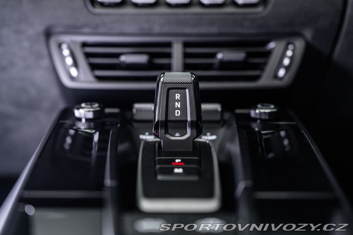 Porsche 911 Carrera GTS Cabrio Sport 2025