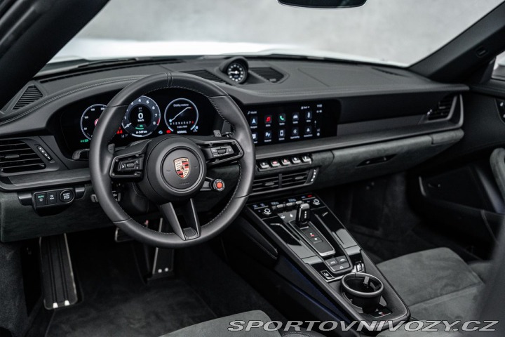 Porsche 911 Carrera GTS Cabrio Sport 2025