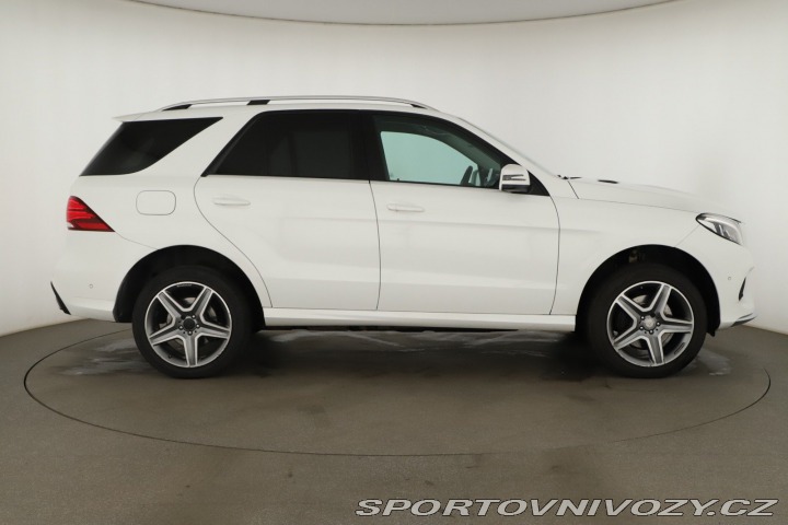 Mercedes-Benz Ostatní modely GLE AMG line GLE 350 d 2016
