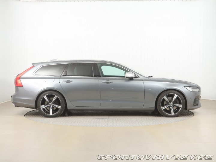 Volvo V90 Sport D5 AWD 2017