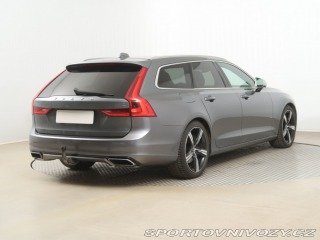 Volvo V90 Sport D5 AWD 2017
