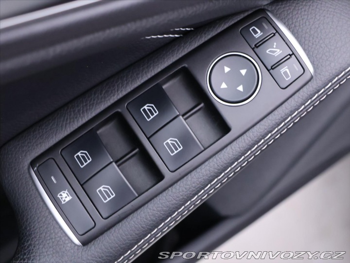 Mercedes-Benz CLA 2,0 250 155kW 4Matic Xeno 2015