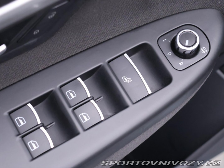 Volkswagen EOS 1,4 TSI 90kW Serv.Kniha 2011