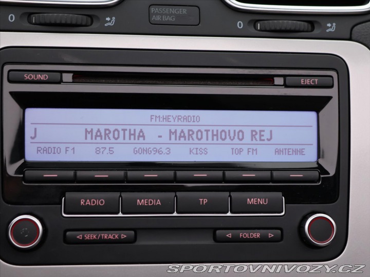 Volkswagen EOS 1,4 TSI 90kW Serv.Kniha 2011