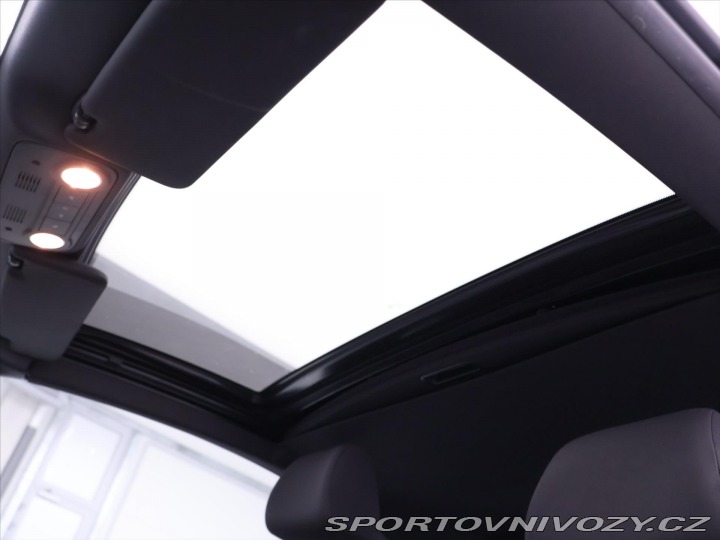 Volkswagen EOS 1,4 TSI 90kW Serv.Kniha 2011