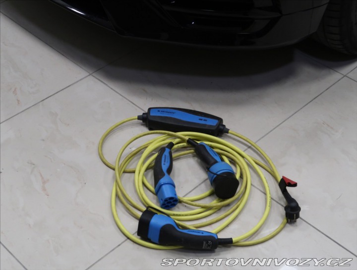 Volvo S90 2,0 T8 TWINENGINE AWD R-D 2018