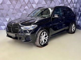 BMW X5 M50i 457KW COMPETITION, V