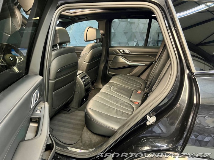 BMW X5 M50i 457KW COMPETITION, V 2019