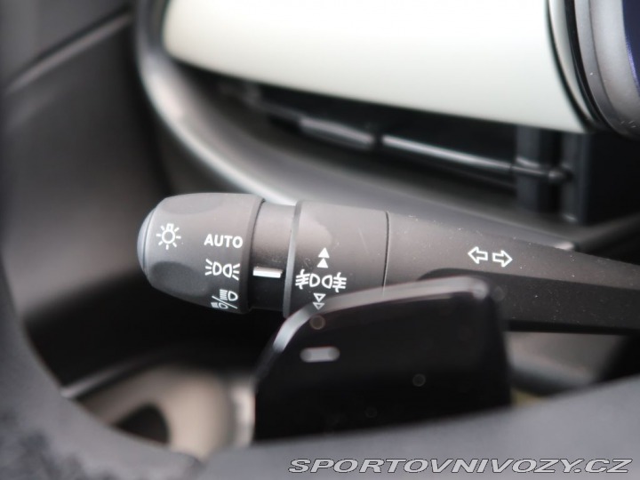 Fiat 600 1.2HYBRID,CZ,1Maj,LaPrima 1800