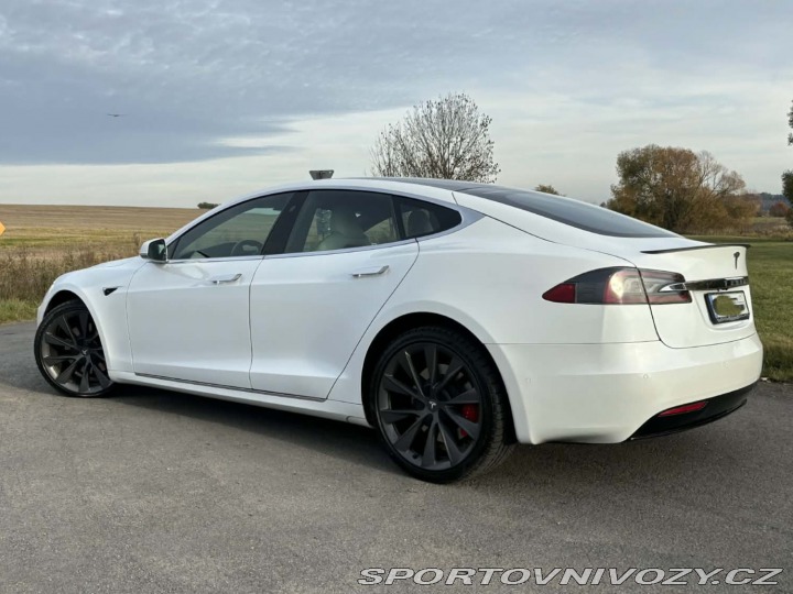 Tesla Model S Raven Performance Ludicro 2000