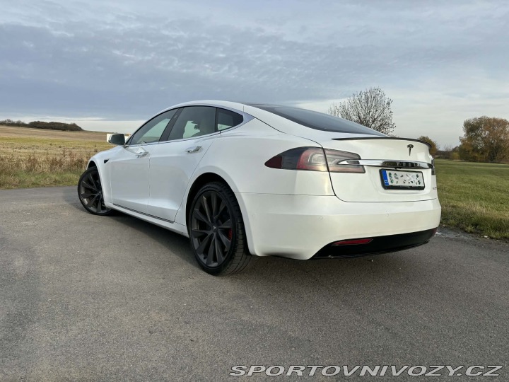 Tesla Model S Raven Performance Ludicro 2000