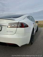 Tesla Model S Raven Performance Ludicro 2000