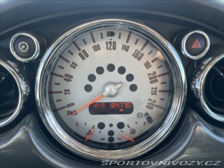 Mini One 1,6 i 66kw shrnovací stře 2006