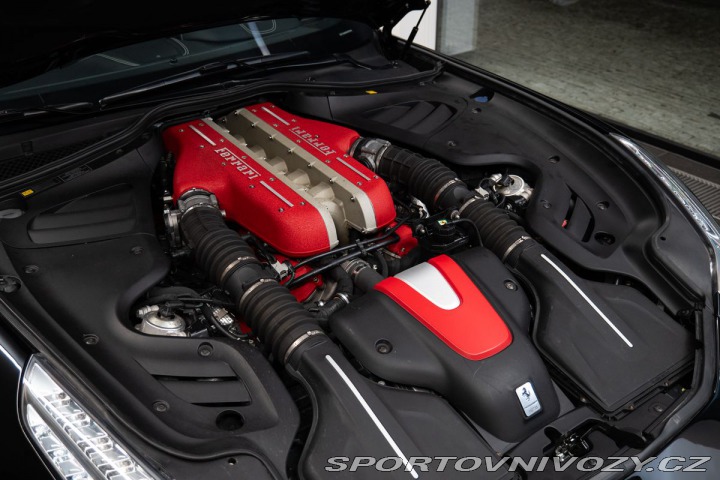 Ferrari FF V12 / záruka 2012