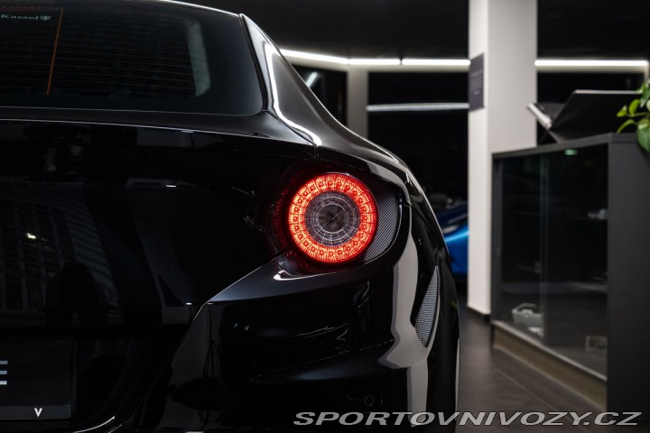 Ferrari FF V12 / záruka 2012