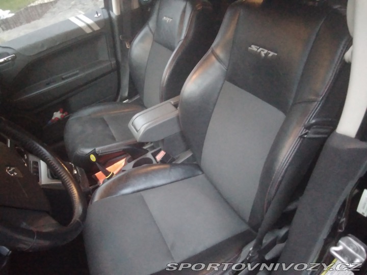 Dodge Ostatní modely CALIBER 2011