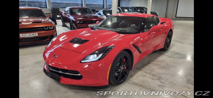 Chevrolet Corvette man., EU verze, nebouraná 1800