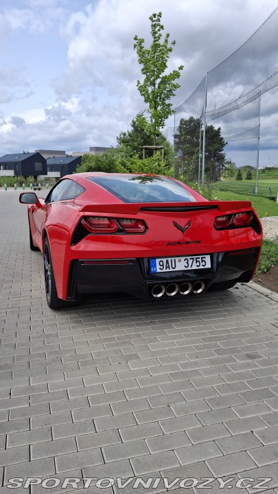 Chevrolet Corvette man., EU verze, nebouraná 1800