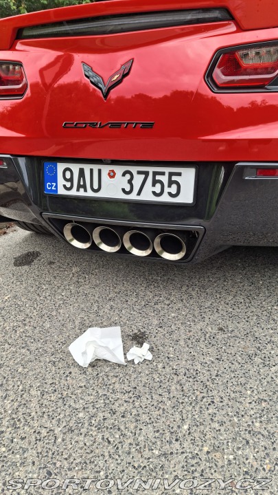 Chevrolet Corvette man., EU verze, nebouraná 1800