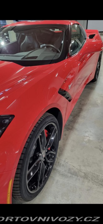 Chevrolet Corvette man., EU verze, nebouraná 1800