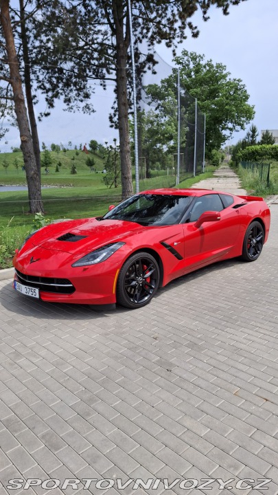 Chevrolet Corvette man., EU verze, nebouraná 1800