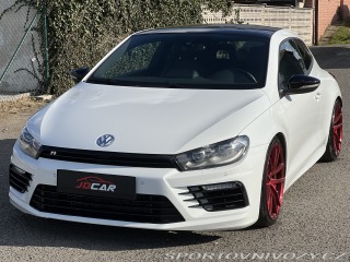 Volkswagen Scirocco R 2.0TSi 206kw