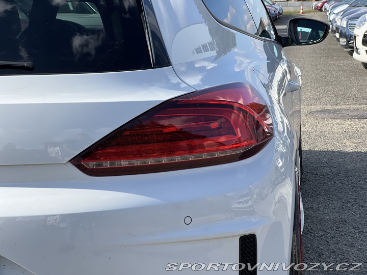 Volkswagen Scirocco R 2.0TSi 206kw 2016