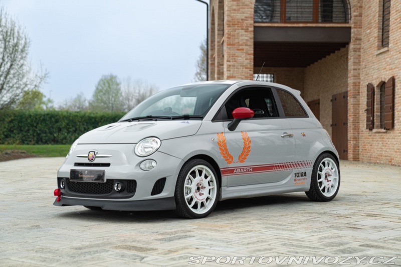 Abarth 500 CELEBRITY CHALLENGE EDITION