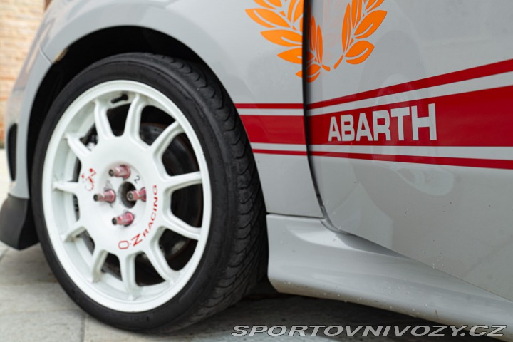 Abarth 500 CELEBRITY CHALLENGE EDITION 2010