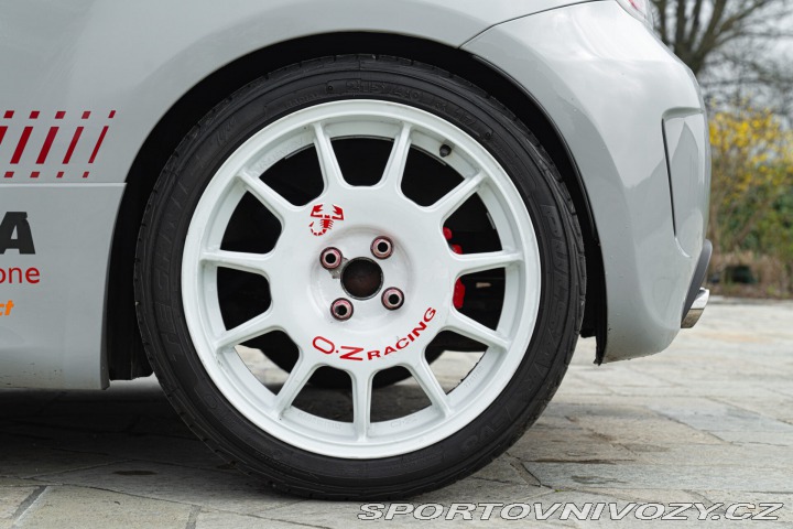 Abarth 500 CELEBRITY CHALLENGE EDITION 2010