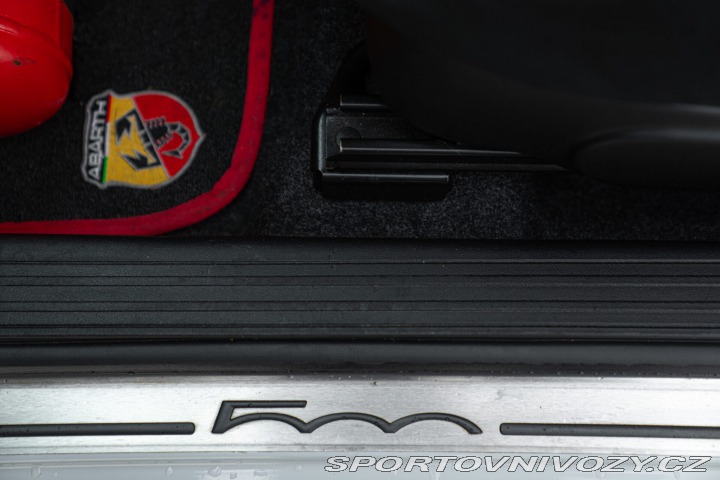 Abarth 500 CELEBRITY CHALLENGE EDITION 2010