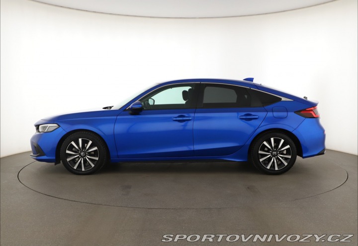 Honda Civic Elegance 2.0 e:HEV 2024