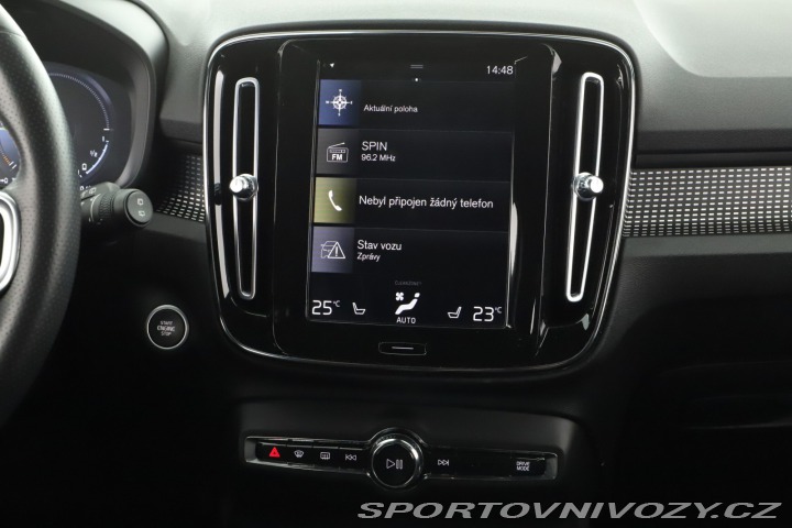 Volvo Ostatní modely XC40 R-Design T5 Recharge 2020