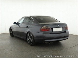 BMW 3 325 i 2005