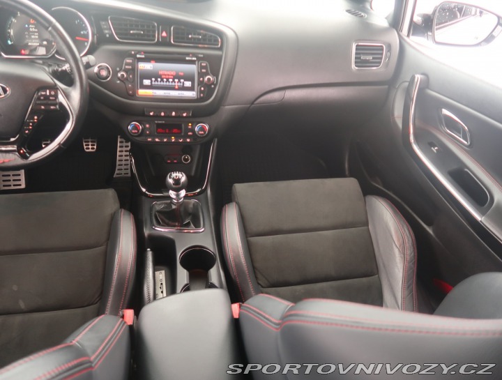 Kia Ceed GT GT 1.6 T-GDI GT 2014