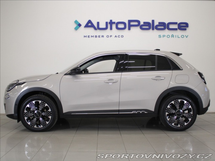 Fiat 600 1,2 Hybrid 145k.LaPrima 2 2025