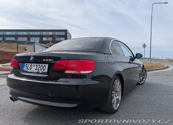 BMW 3 3,0 (E93) – 3.0L 6válců 2007