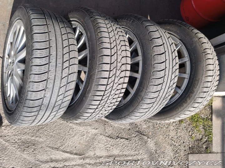 Renault Ostatní modely Laguna 2,0 dci Business 1800