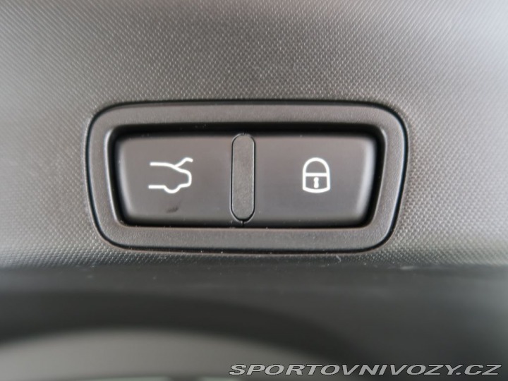 Alfa Romeo Stelvio 2.0TURBO,CZ,1Maj,ITALIANO 2025