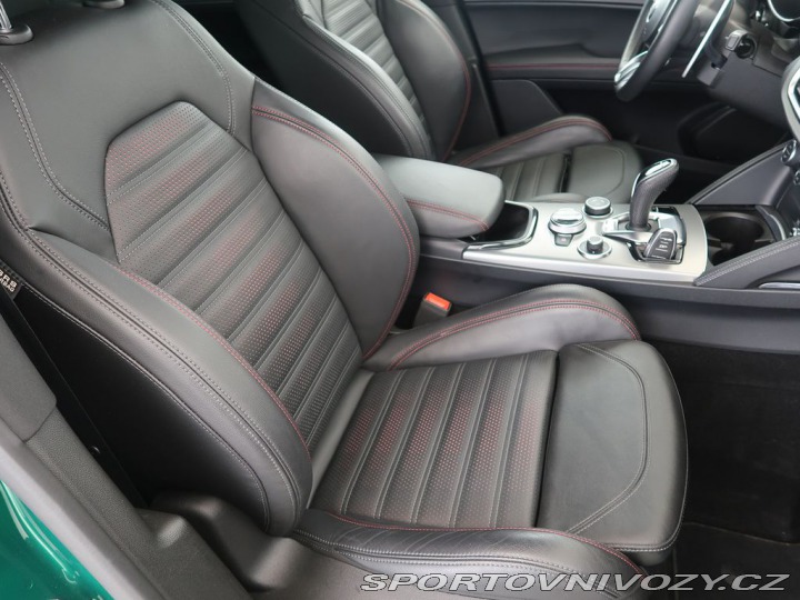 Alfa Romeo Stelvio 2.0TURBO,CZ,1Maj,ITALIANO 2025